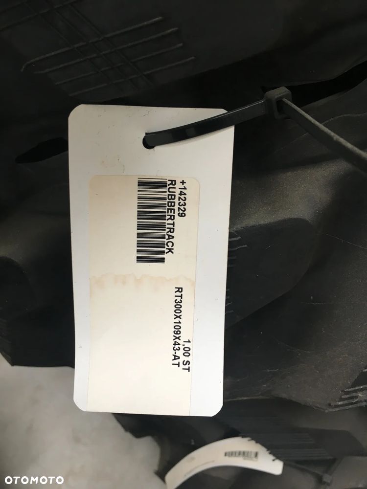 Gąsienice do koparki JCB Yanmar Takeuchi Hitachi Kubota CAT Doosan Volvo - 24
