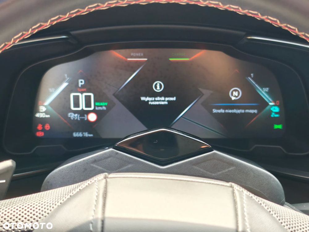 DS Automobiles DS 7 1.6 E-Tense 4x4 Performance Line + - 33