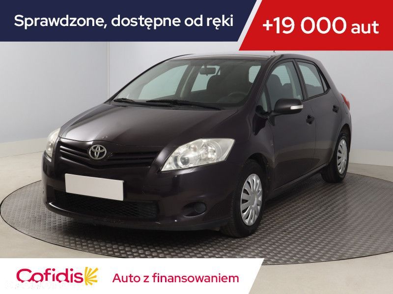 Toyota Auris - 2