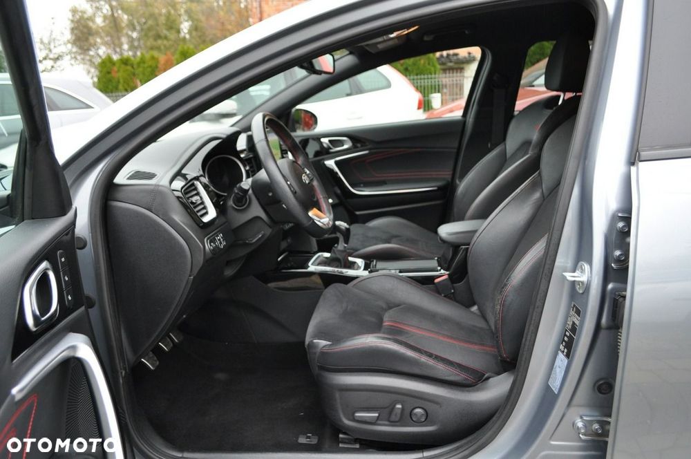 Kia ProCeed 1.6 T-GDI OPF GT - 20