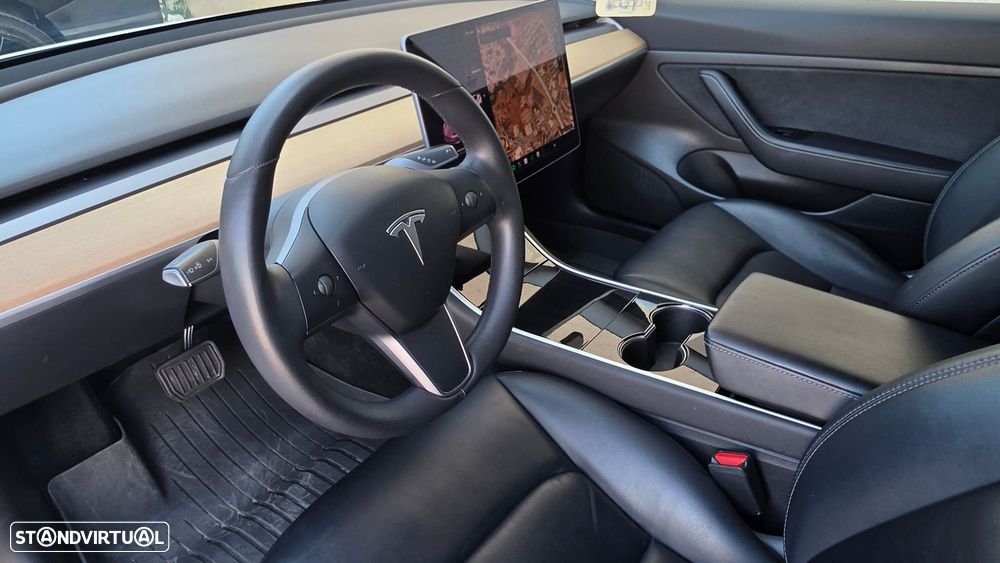 Tesla Model 3 Standard Range Plus RWD - 18