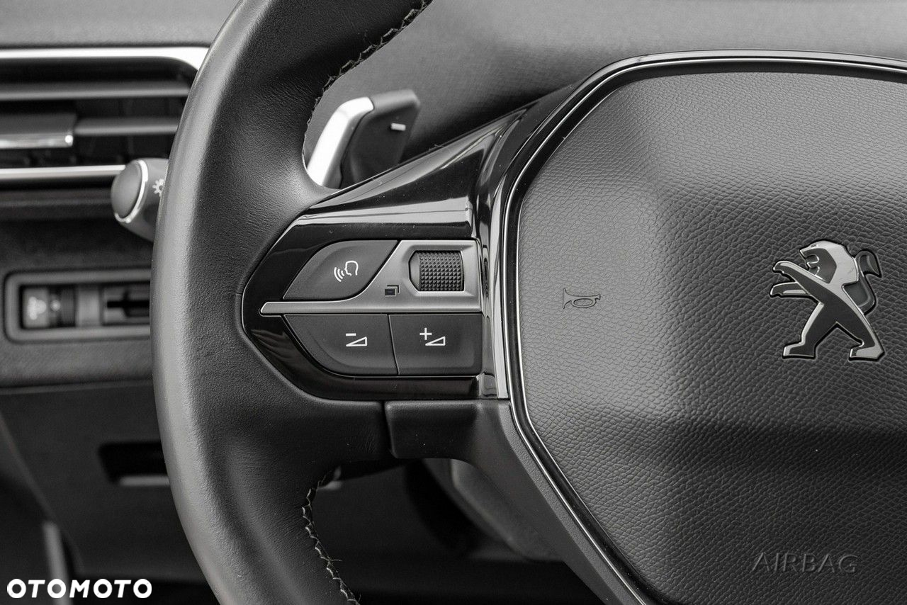 Peugeot 3008 1.2 PureTech GPF Allure S&S EAT8 - 21