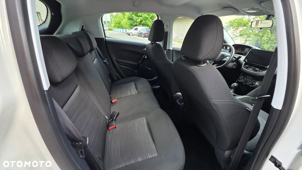 Peugeot 208 1.0 VTi Access - 10