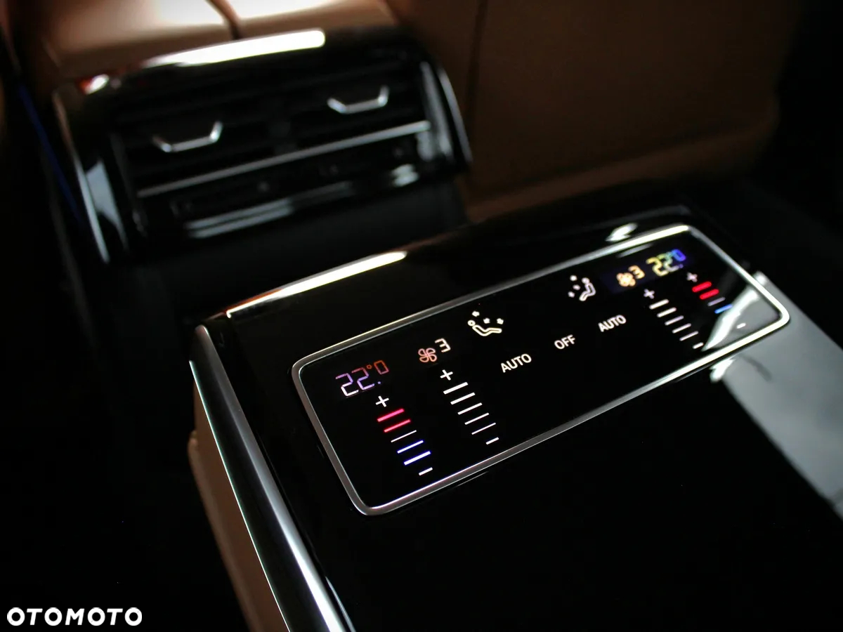 Audi A8 - 21