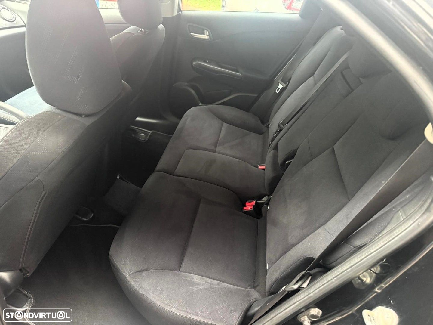 Honda Civic Tourer 1.6 i-DTEC Sport - 10