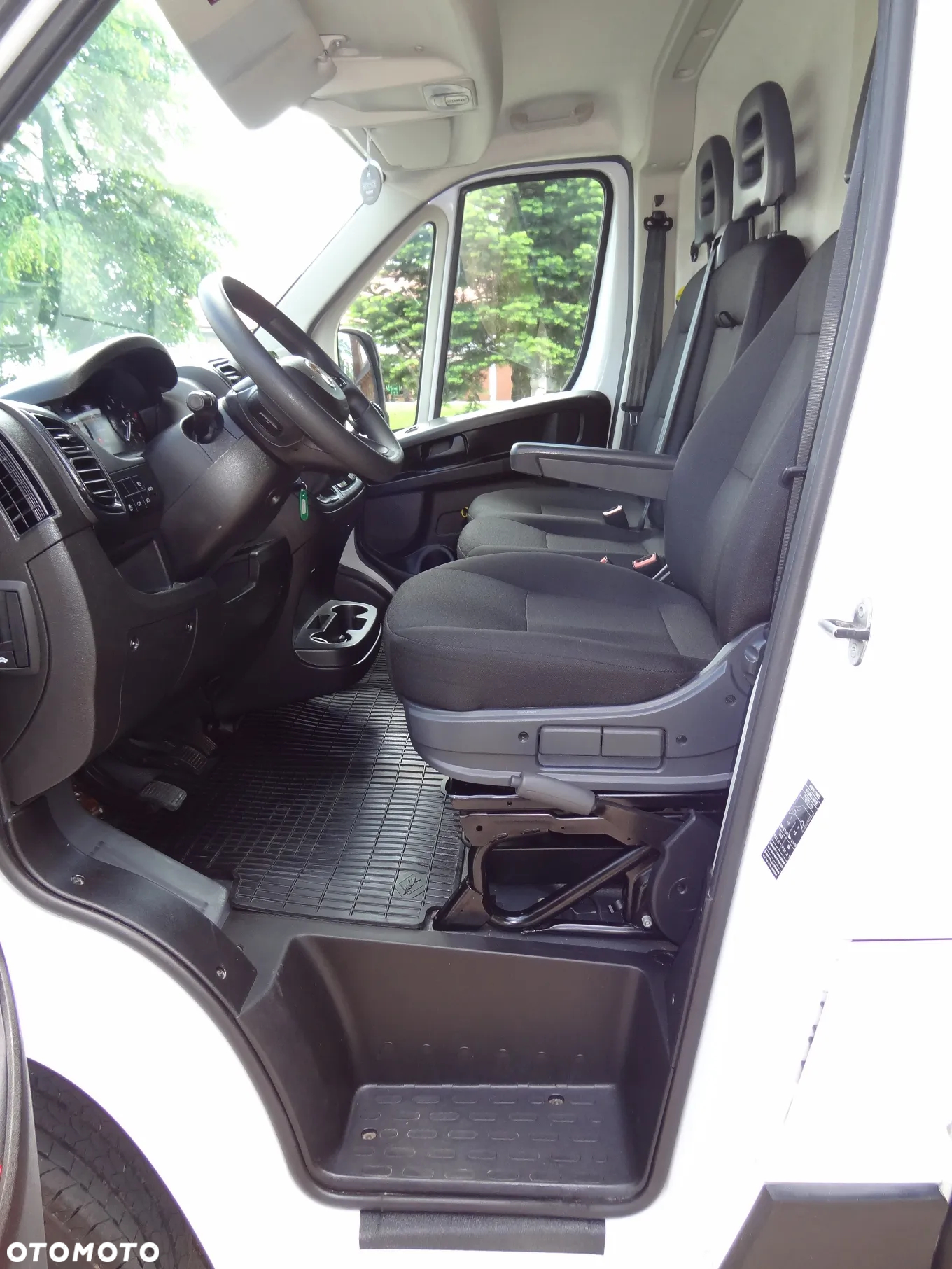 Fiat Ducato 9 L2H2 140KM - 4