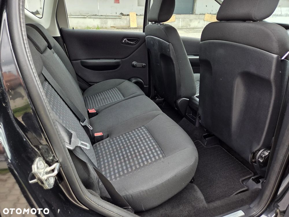 Mercedes-Benz Klasa A 160 BlueEFFICIENCY Elegance - 14