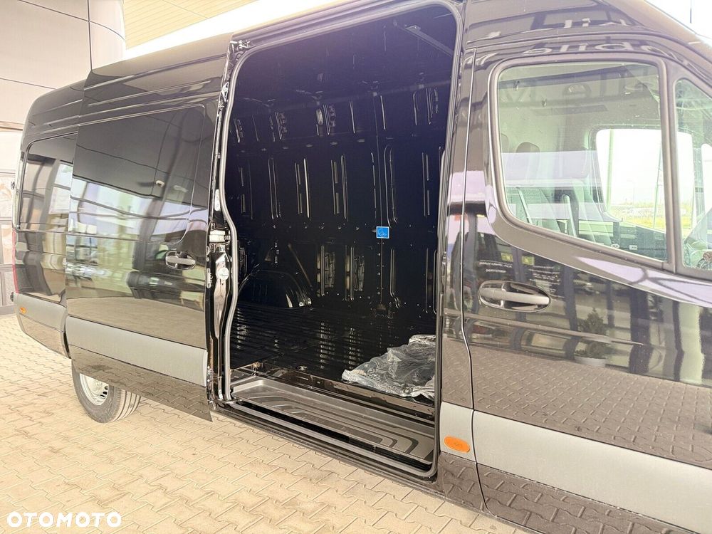 Mercedes-Benz Sprinter Furgon 317 CDI L3H2 - 12