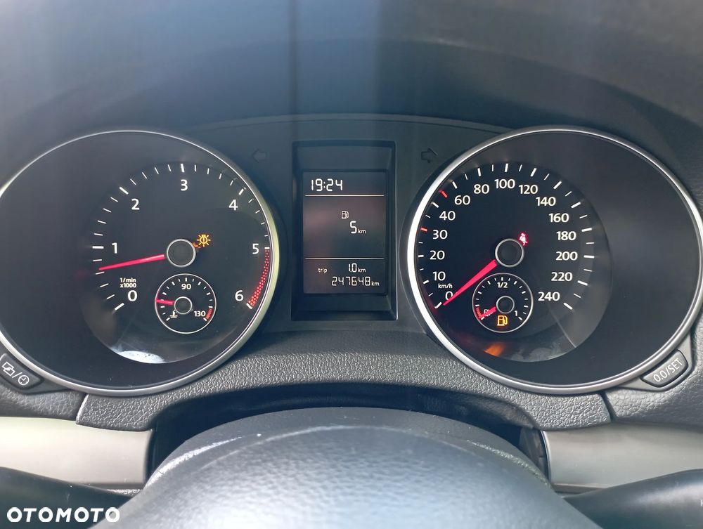 Volkswagen Golf 1.6 TDI Trendline - 13