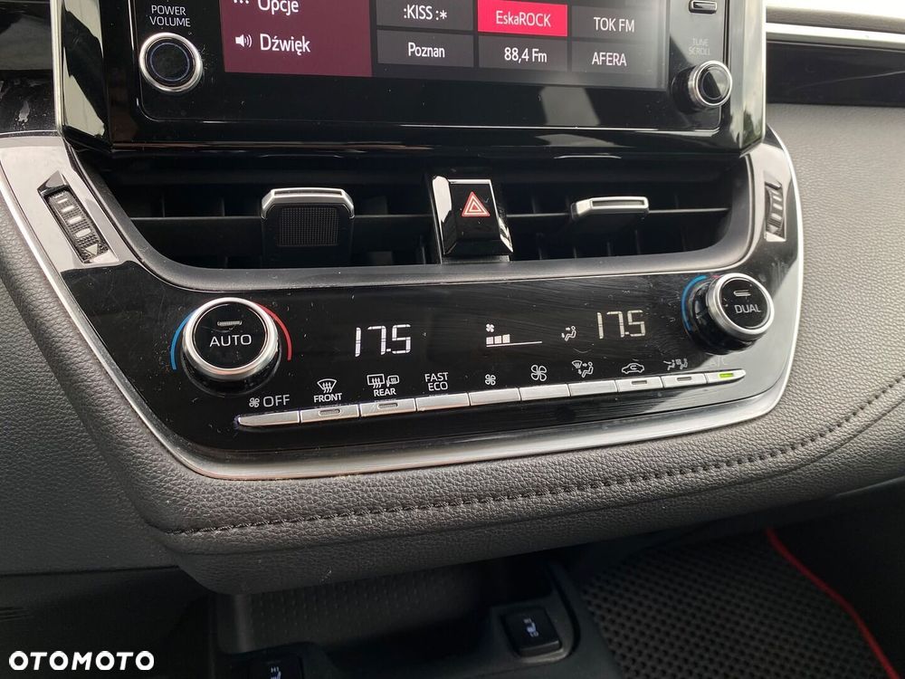 Toyota Corolla - 19