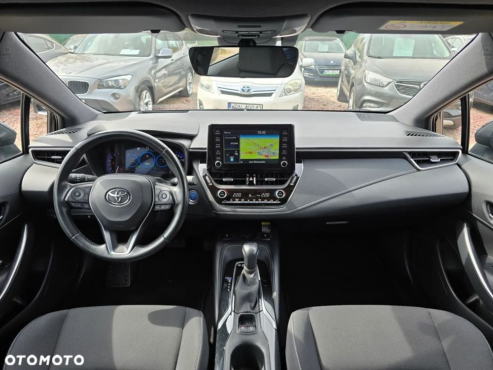 Toyota Corolla 1.8 Business Edition - 12