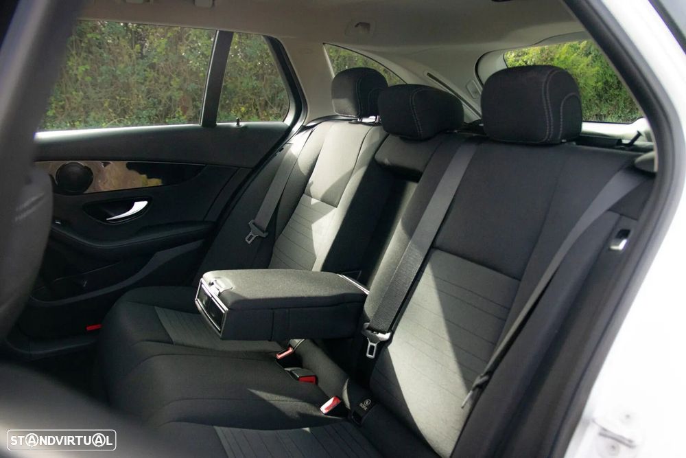 Mercedes-Benz C 180 - 57