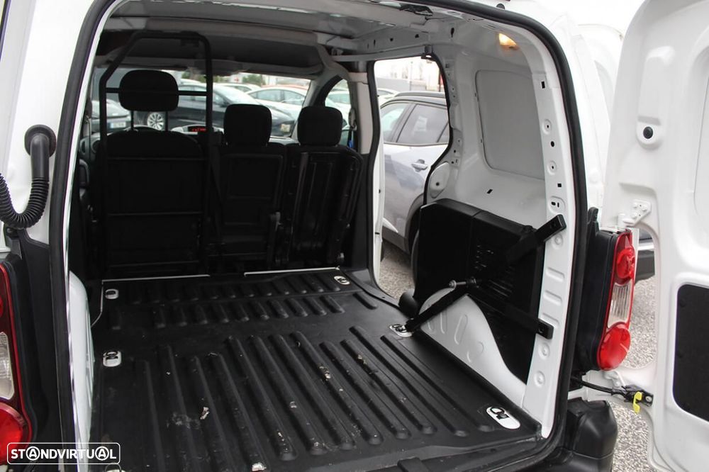 Peugeot Partner Premium - 10