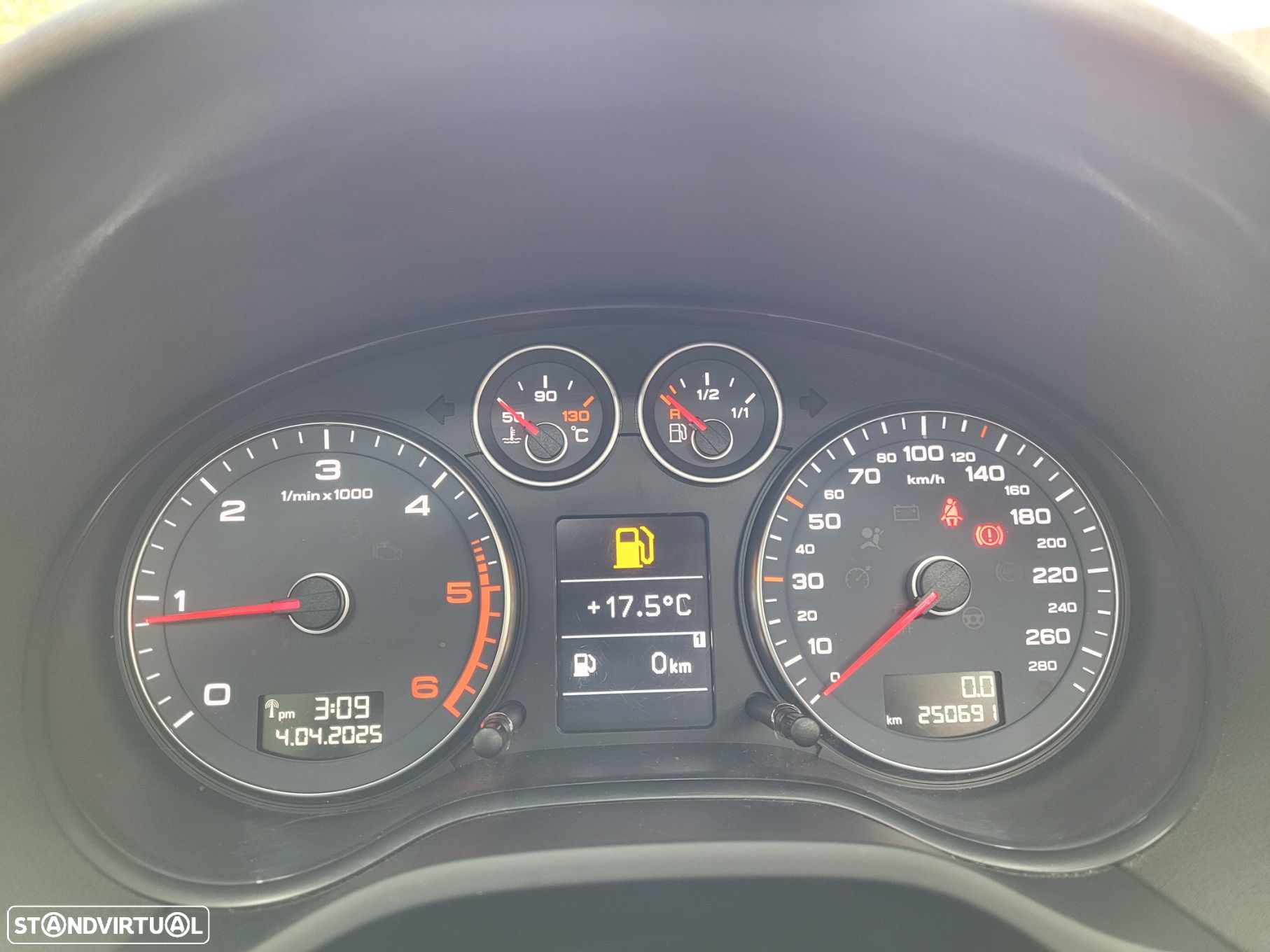 Audi A3 Cabrio 1.6 TDi S-line - 19