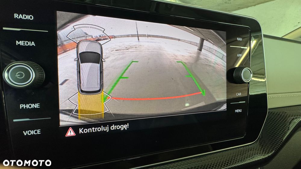 Volkswagen T-Cross 1.0 TSI Style DSG - 23