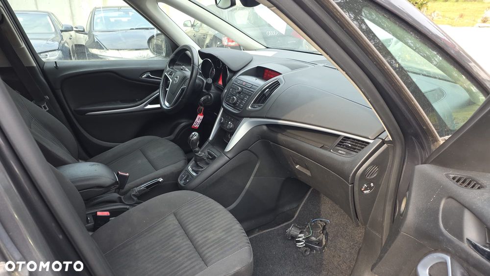 Opel Zafira 2.0 CDTI Cosmo - 14
