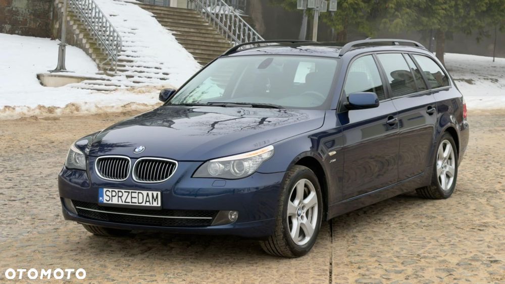 BMW Seria 5 525d - 21