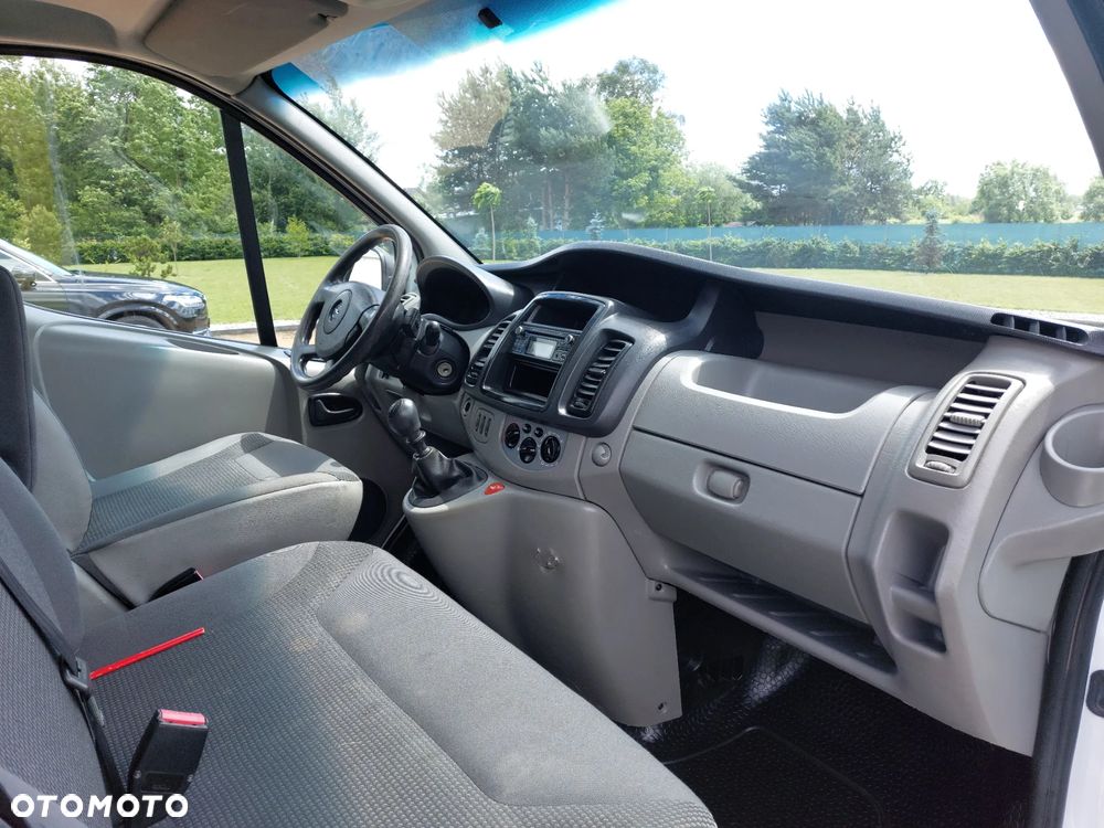 Opel Vivaro - 9