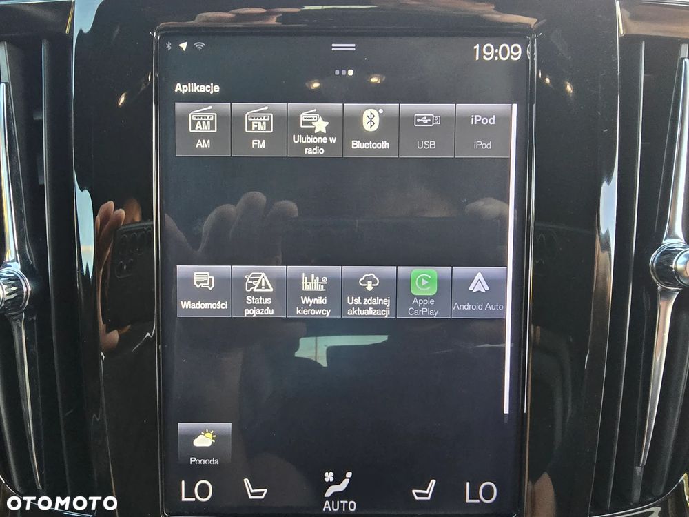 Volvo V90 D4 Geartronic R Design - 30