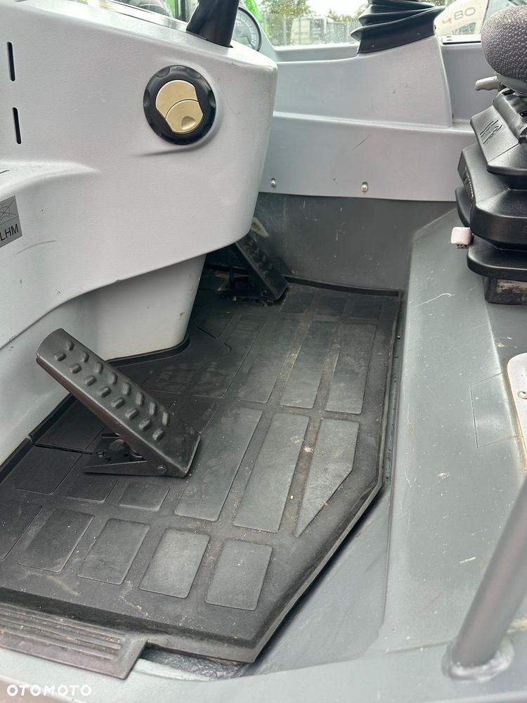 Kramer 750 - 14