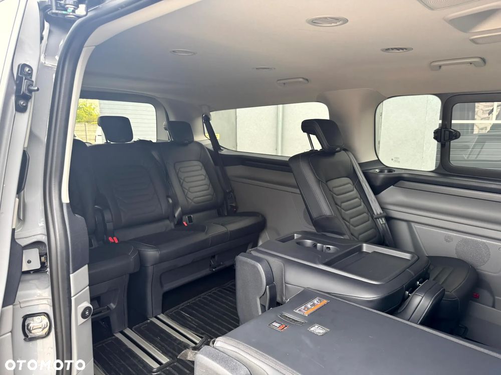 Ford Tourneo Custom L2H1 VA Autm Titanium - 26