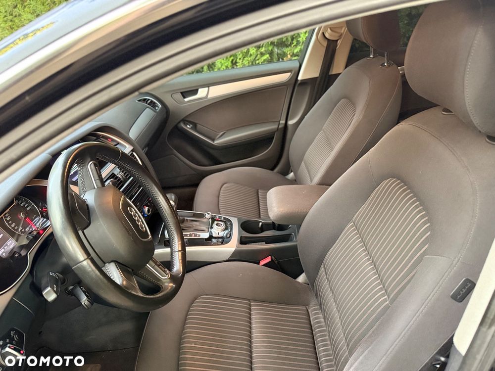 Audi A4 Avant - 10