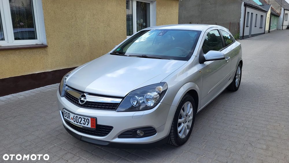Opel Astra 1.6 Selection 110 Jahre - 17