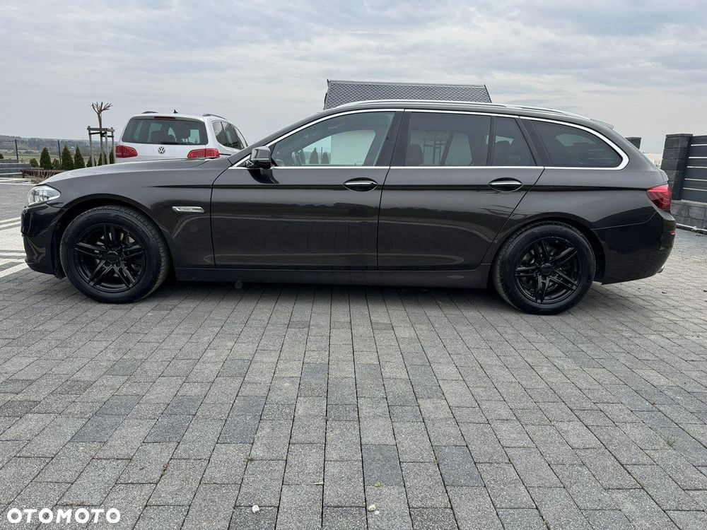 BMW Seria 5 520d Luxury Line sport - 14