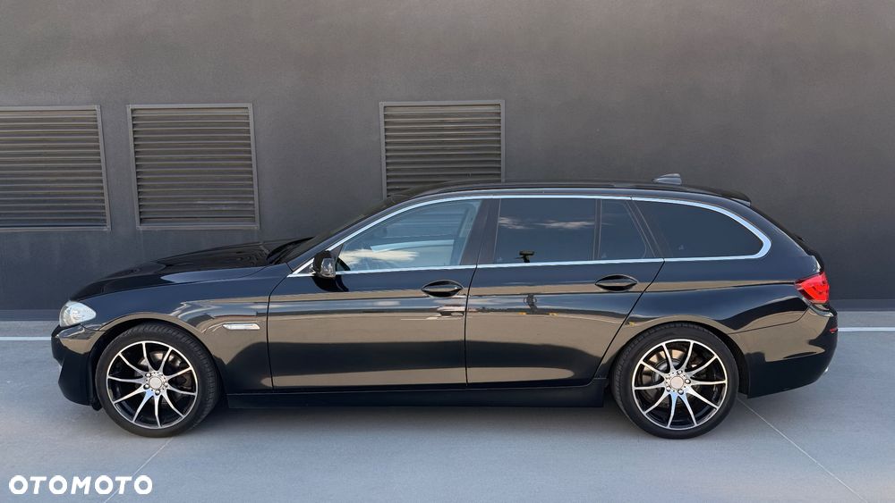 BMW Seria 5 520d Luxury Line - 6