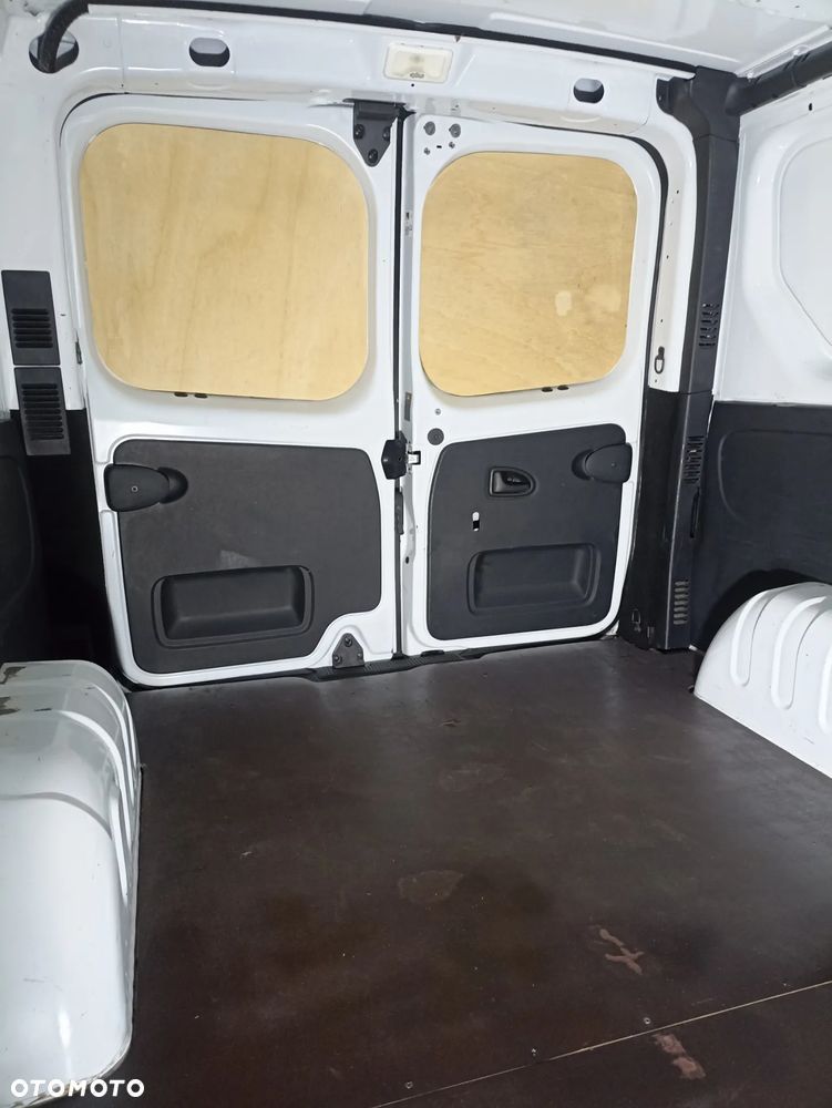 Renault Traffic 3 - 6