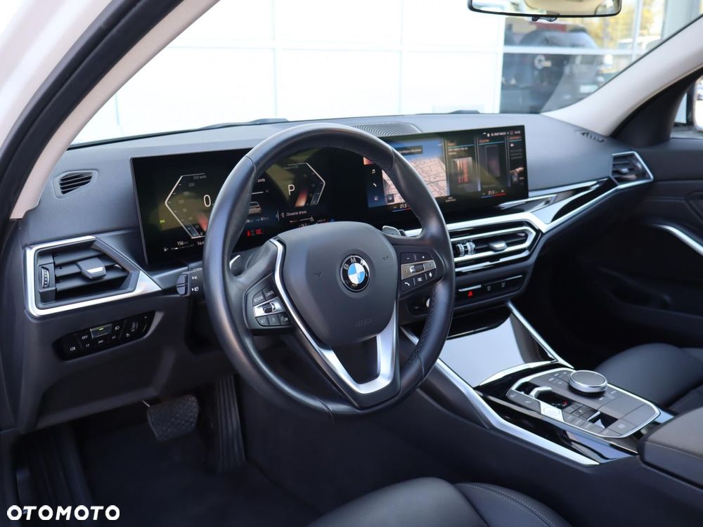 BMW Seria 3 318d - 5