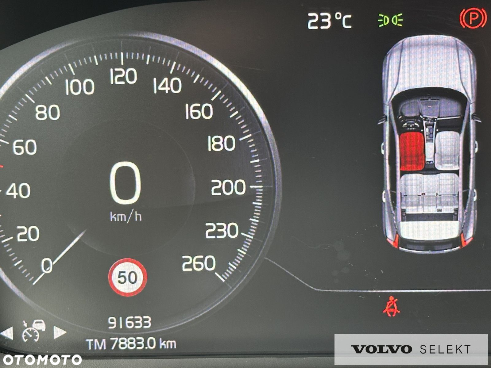 Volvo XC 40 - 25
