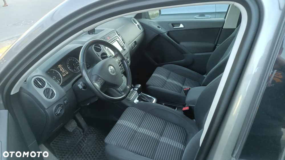 Volkswagen Tiguan - 5