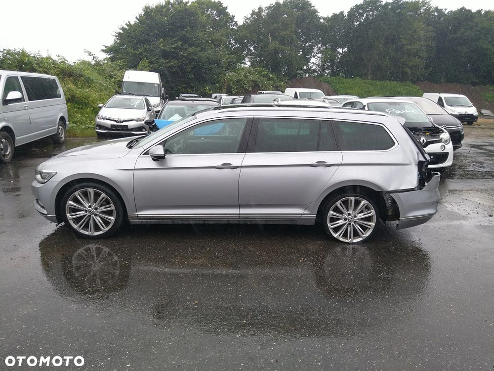 Volkswagen Passat 2.0 TDI SCR (BlueMotion Technology) DSG Highline - 5