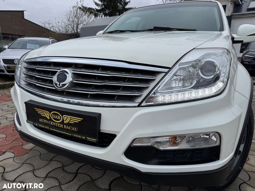 SsangYong REXTON W 2.0 e-XDI RWD DLX - 12
