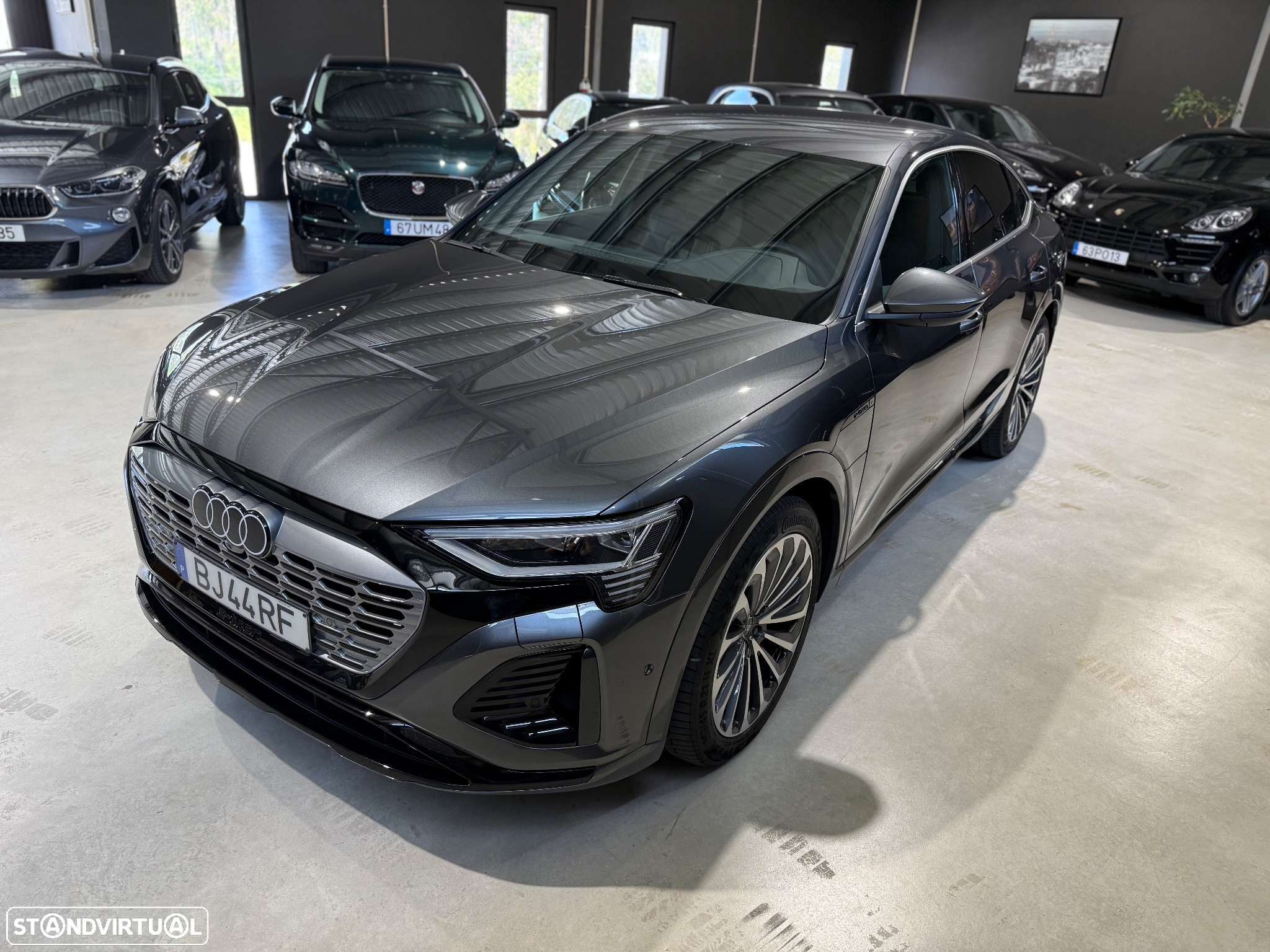 Audi Q8 e-Tron Sportback 50 quattro S line - 8