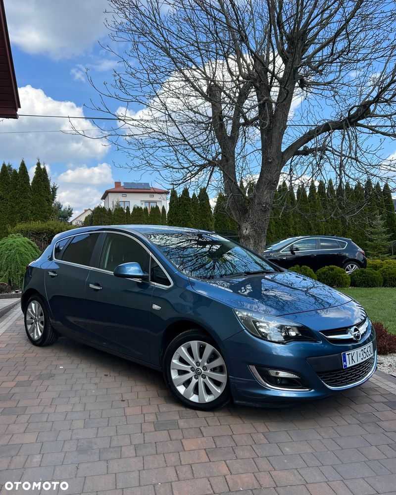 Opel Astra 1.4 T Cosmo - 2