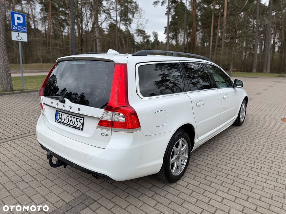 Volvo V70 D4 Geartronic Summum - 5