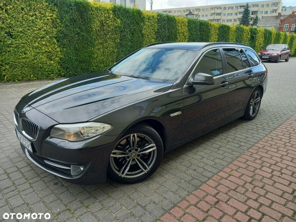 BMW Seria 5 520d Special Edition - 2