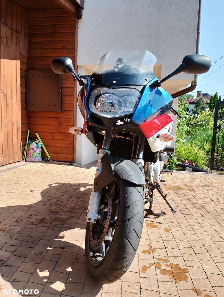 BMW F - 2