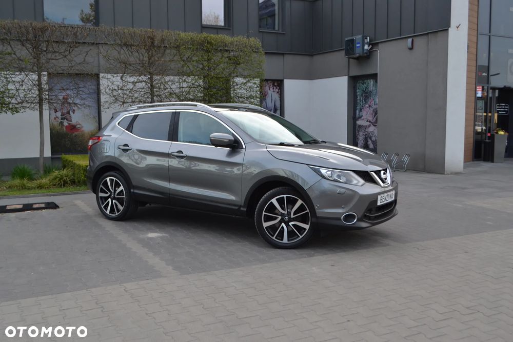 Nissan Qashqai - 2