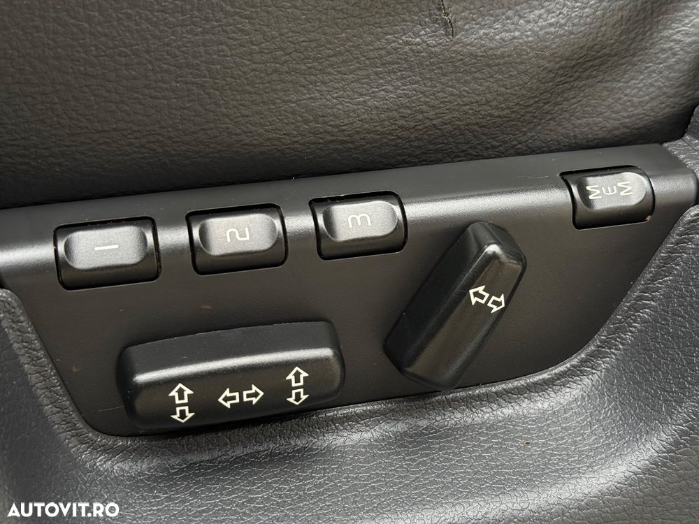 Volvo XC 90 D5 Executive - 16