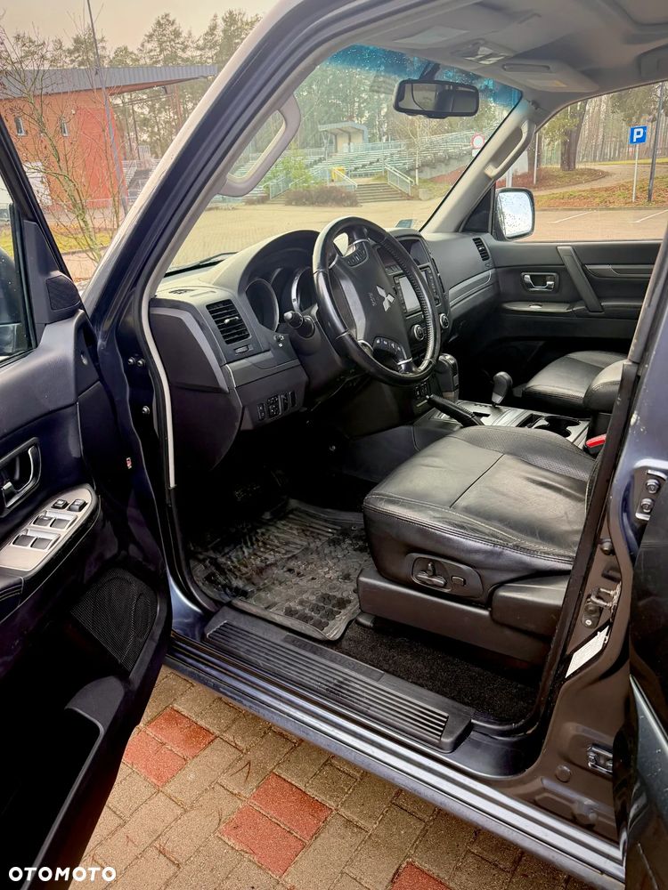 Mitsubishi Pajero 3.2 DID Intense - 10