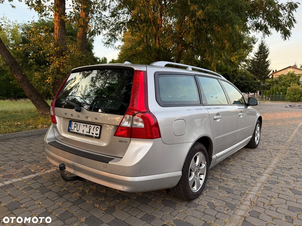 Volvo V70 2.0D Momentum - 3