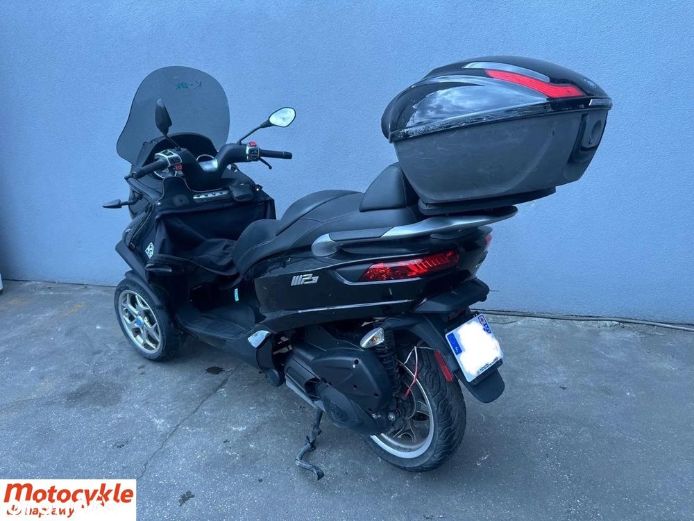 Piaggio MP-3 - 6