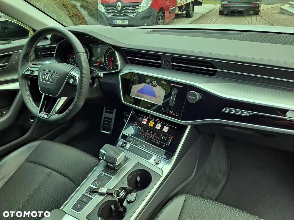 Audi A6 Avant 40 TDI quattro S tronic S line - 29