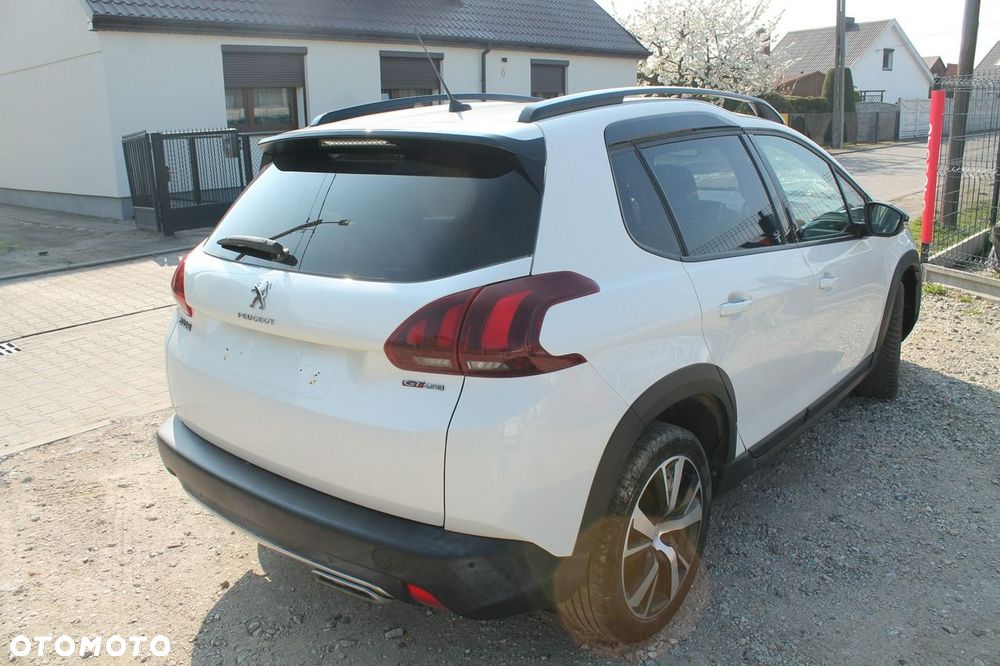 Peugeot 2008 - 5