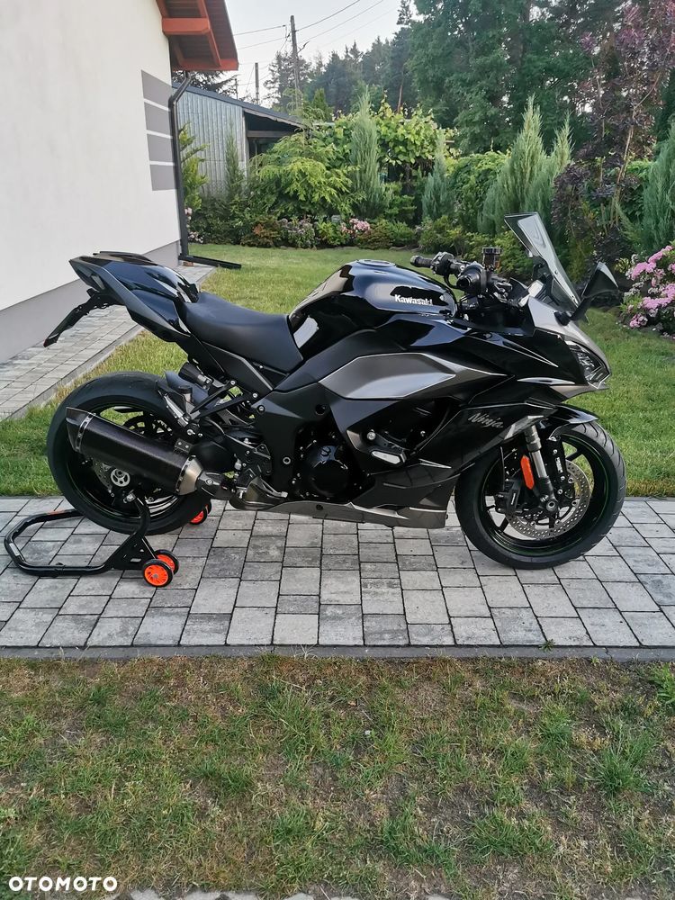 Kawasaki Ninja 1000 SX - 2