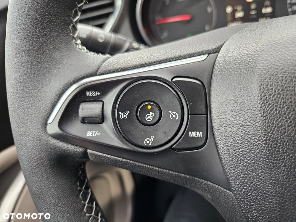 Opel Grandland X 1.6 CDTI Innovation S&S - 28