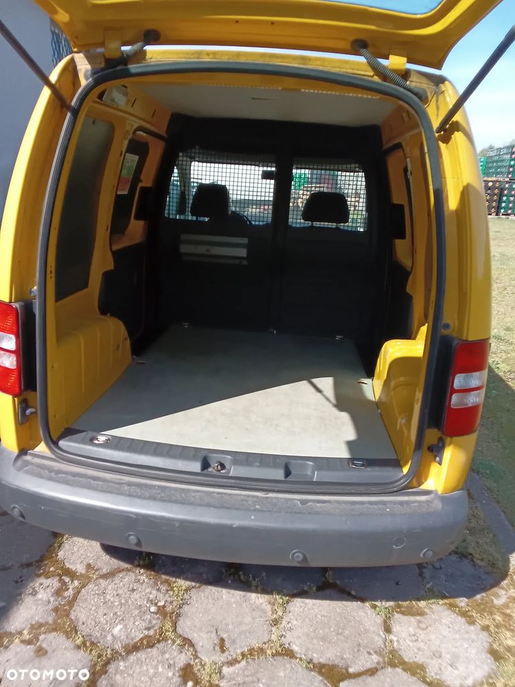 Volkswagen Caddy - 5